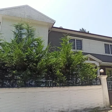 Grandvadi Kapali Isitmali Havuz * Sapanca