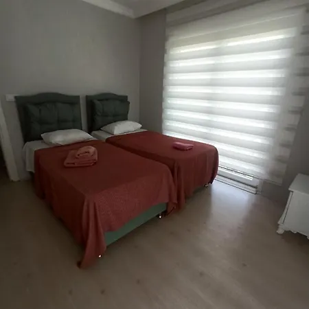 Villa Grandvadi Kapali Isitmali Havuz *