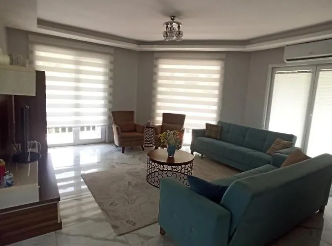 Grandvadi Kapali Isitmali Havuz Villa *