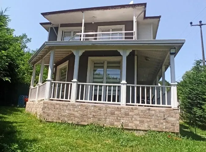 Grandvadi Kapali Isitmali Havuz *