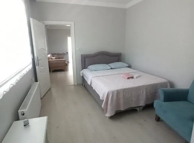 Grandvadi Kapali Isitmali Havuz Villa *