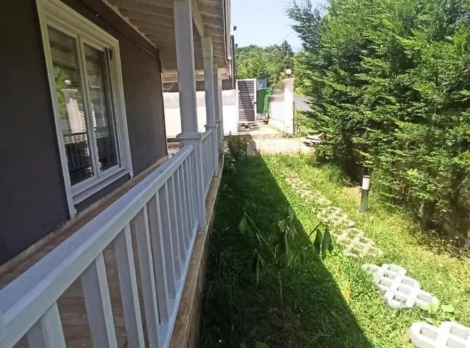 Grandvadi Kapali Isitmali Havuz *